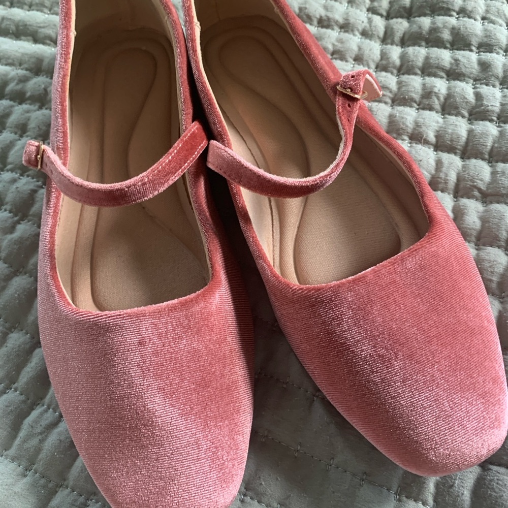 Velvet Mary Jane Flats in Dusty Rose